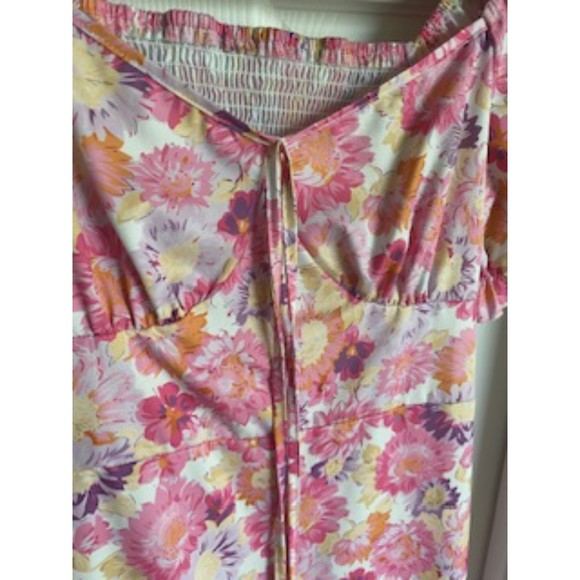 MOLICUTY FLORAL PINK DRESS, SZ L - Picture 6 of 9